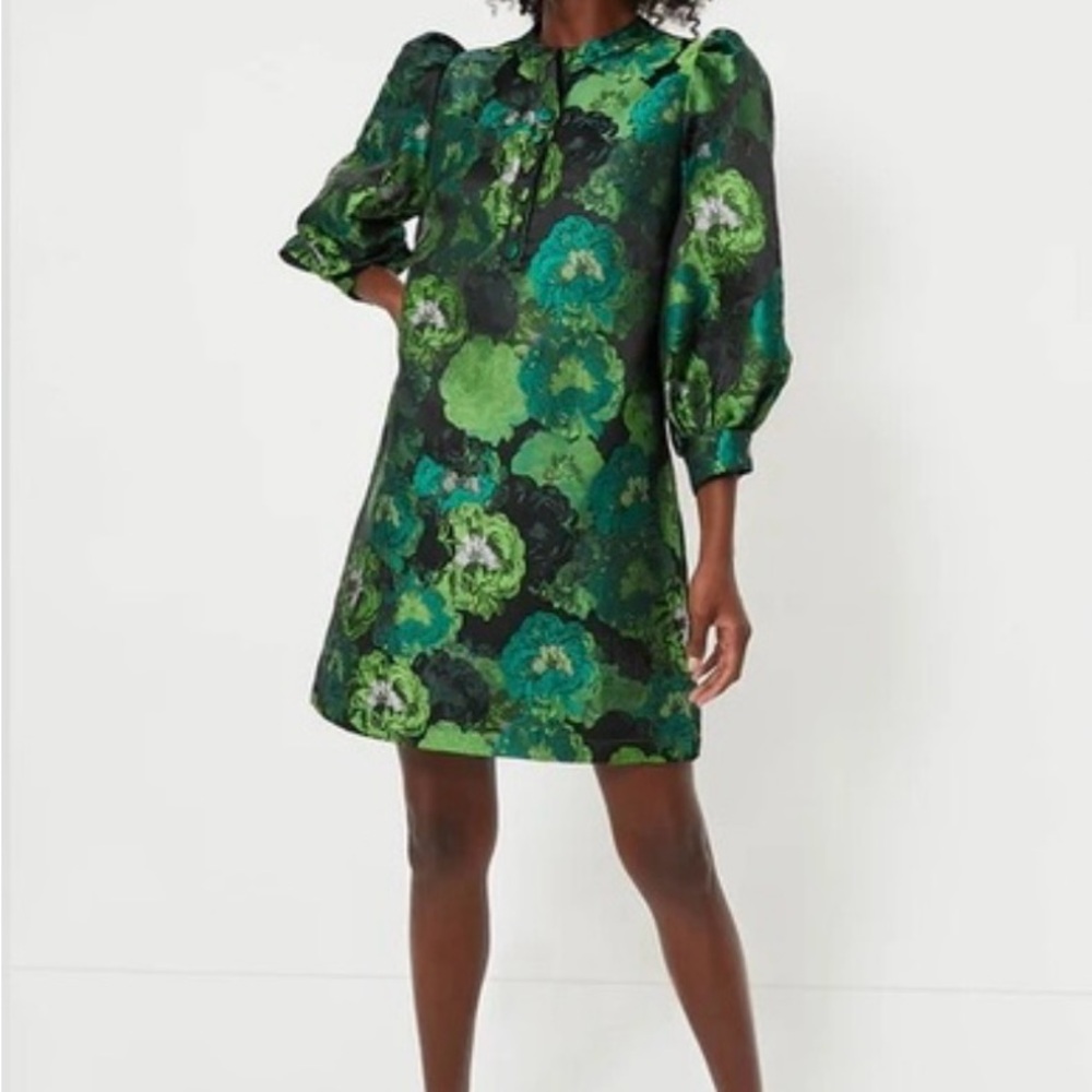 Elegant Floral Jacquard Green and Black Cocktail Dress